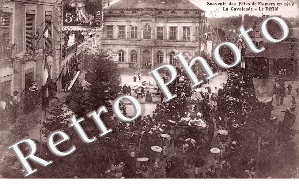 Souvenir des Fetes en 1913 La Cavalcade