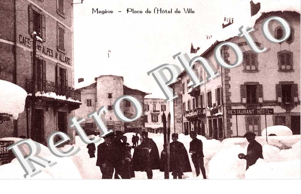 PLACE DE L&#039;HOTEL DE VILLE SPORTS D&#039;HIVER 