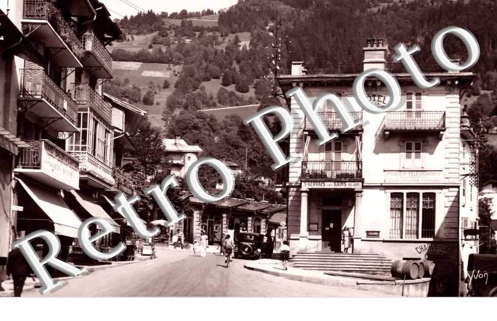 Place et Hotel de la Poste
