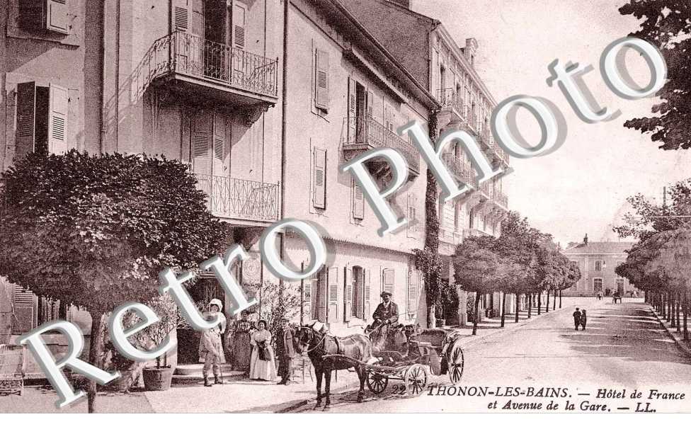 Hotel de France et avenue de la gare