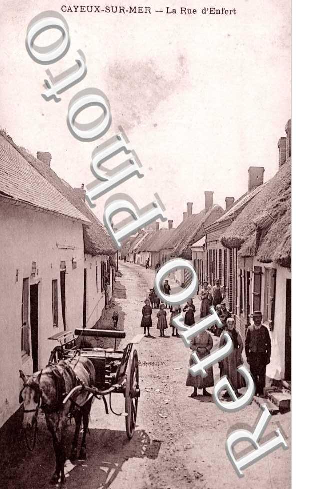 La rue d&#039;enfert - attelage de cheval