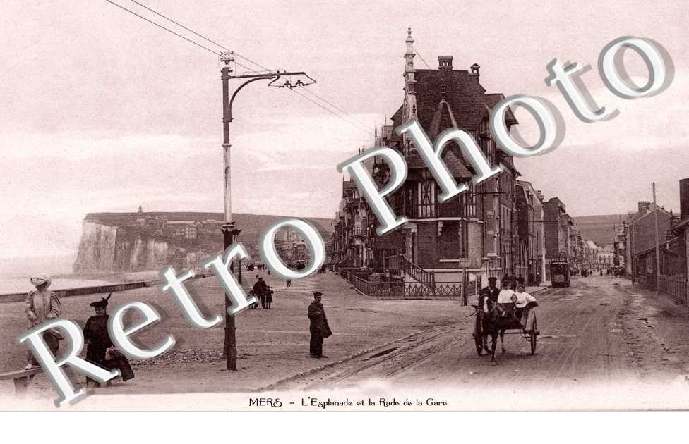 l&#039; Esplanade et la rue de la gare