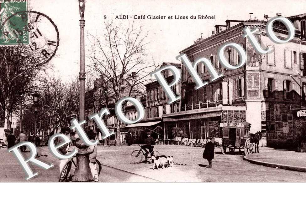 cafe Glacier et Lices du Rhonel