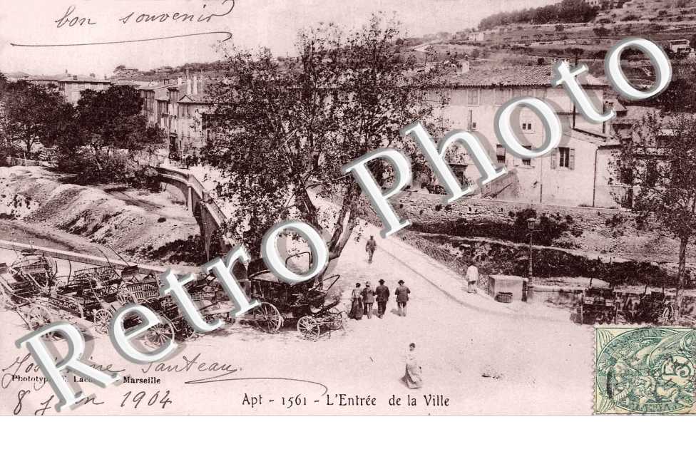 ENTREE DE LA VILLE