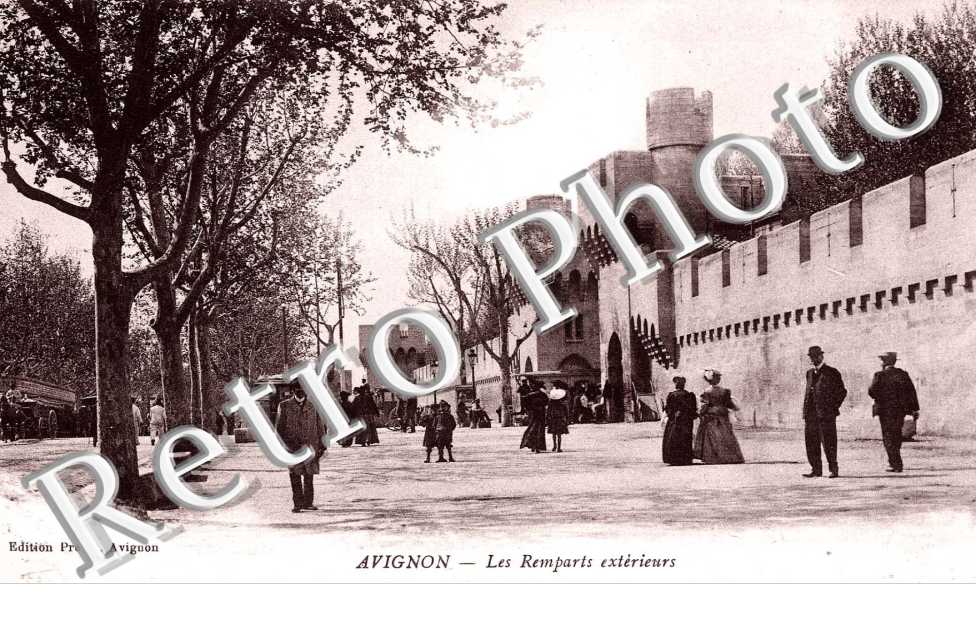 LES REMPARTS EXTERIEURS