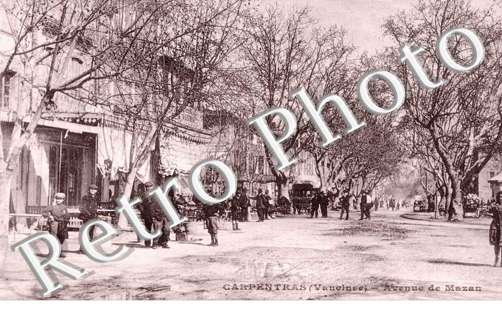 Avenue de Mazan