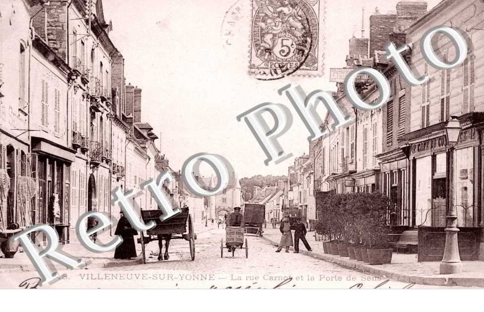la Rue Carnot et la Porte de Sens