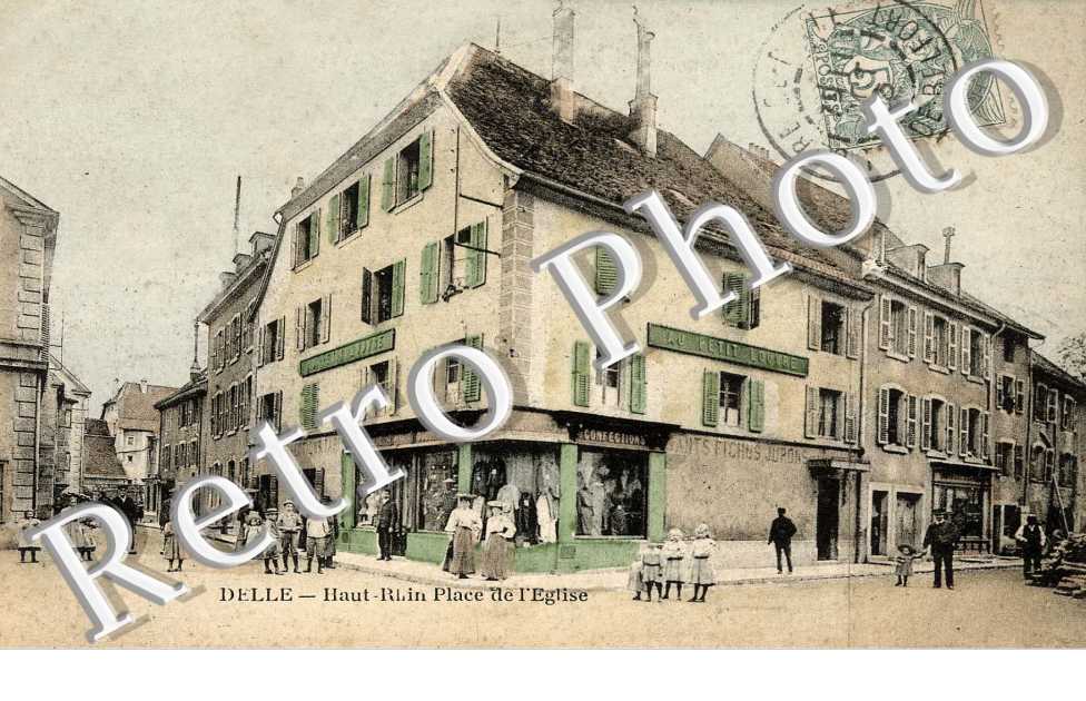 Haut Rhin -  place de l&#039;eglise