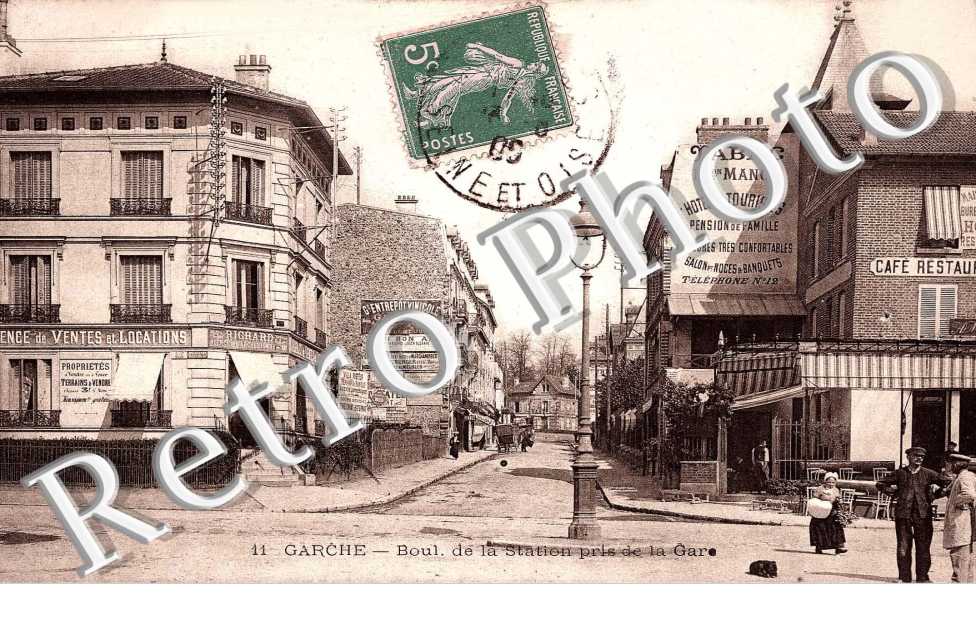 Boulevard de la station pris de la gare