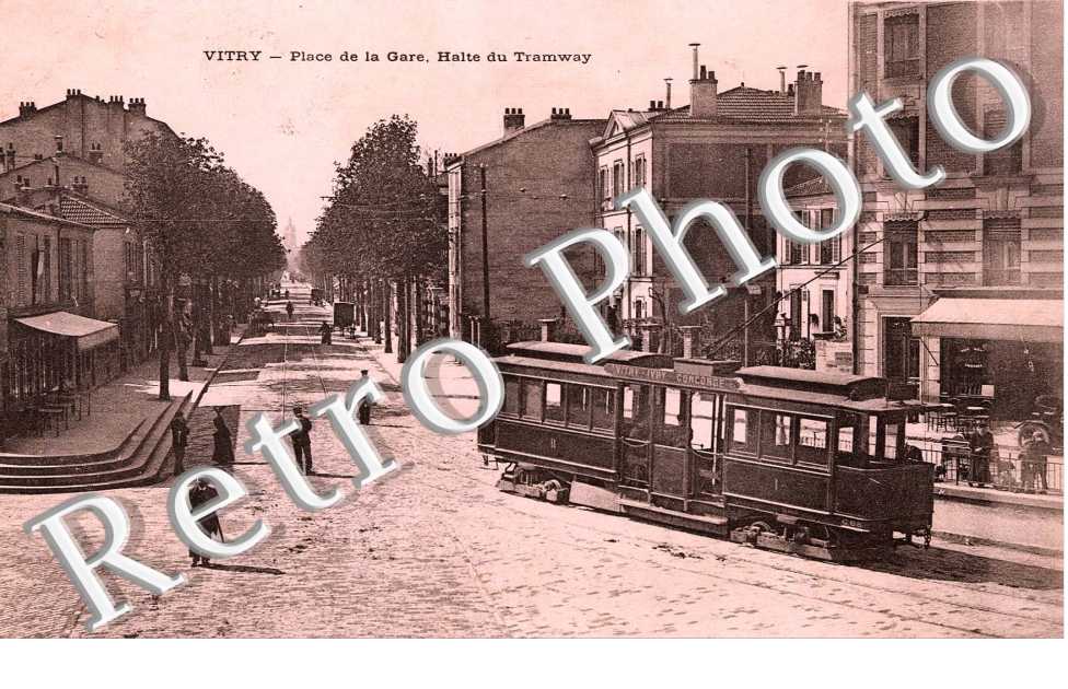 Place de la gare Halle du tramway