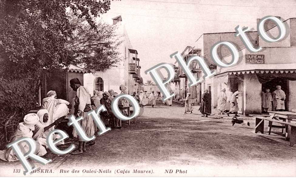 la Rue des Ouled-Nails (Cafes Maures)
