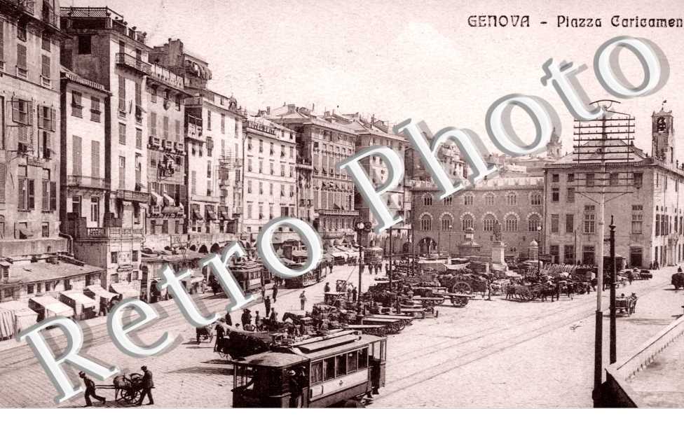 Piazza Caricamento