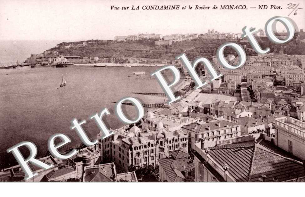 Vue sur la Condamine et le Rocher de Monaco