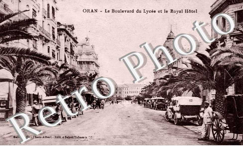 Le Boulevard du Lycée et le Royal Hôtel