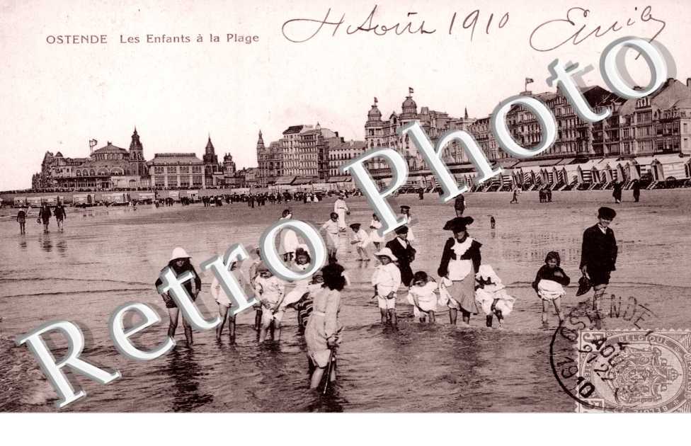 les Enfants a la plage