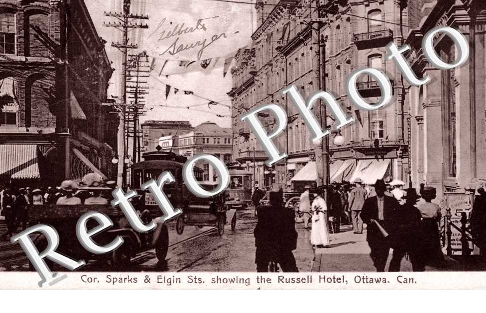 Sparks & Elgin Streets showing the Russell Hotel