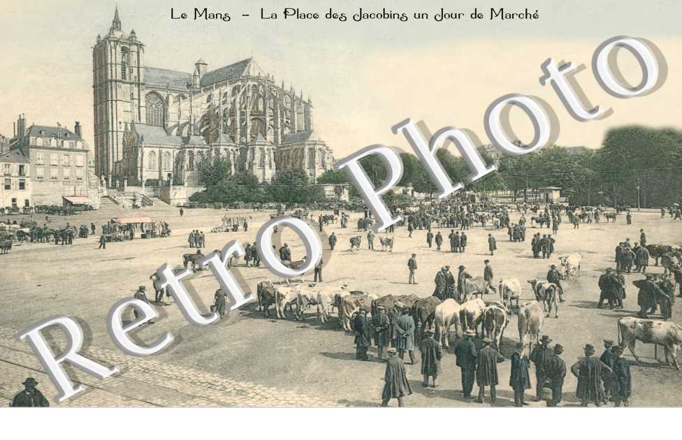 place des jacobins un jour de marche