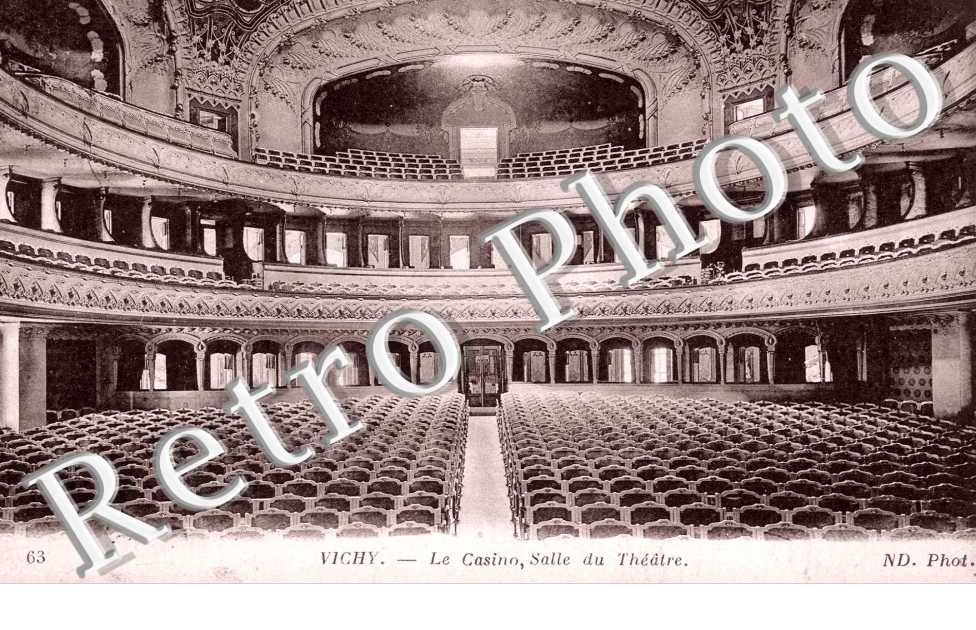Le Casino - salle du Theatre