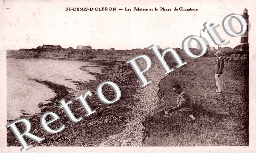 Les Falaises et le Phare de Chassiron
