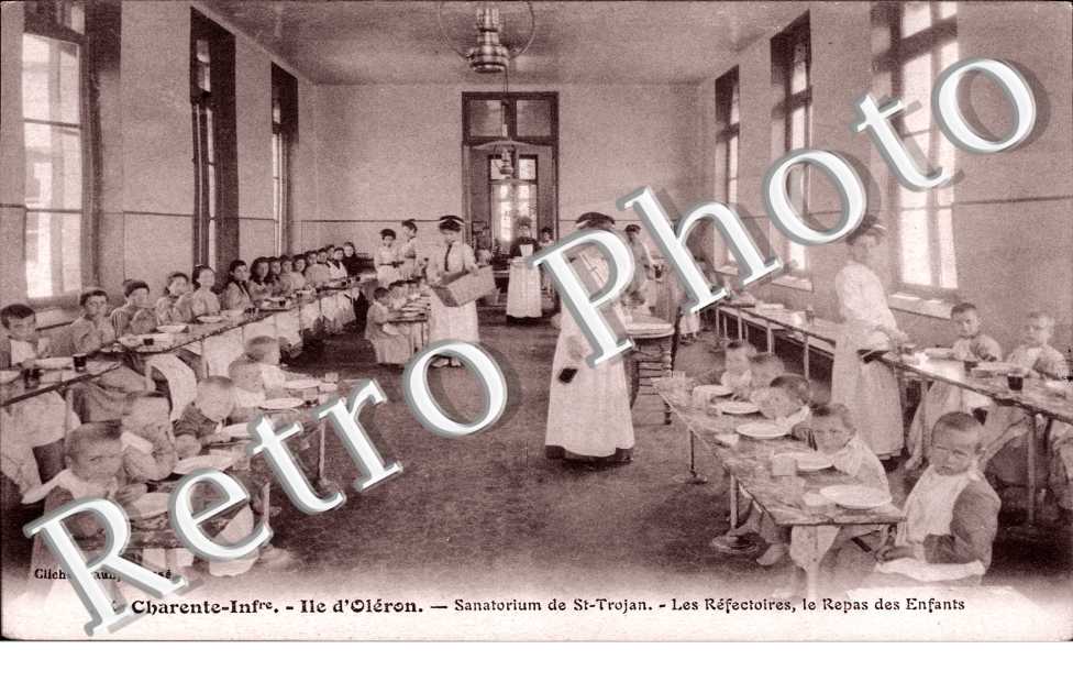 Sanatorium - Le refectoire, Repas des Enfants