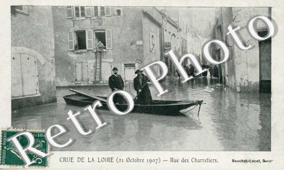 Crue de la Loire - 21 octobre 1907 - Rue des Charretiers