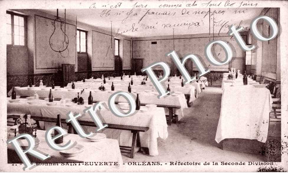 Pensionnat Saint Euverte - Refectoire de la seconde Division