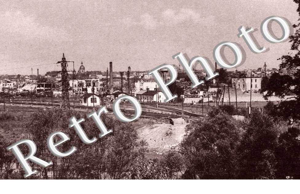 vue d'ensemble du quartier de Californie entierement detruit par l'explosition du 24 aout 1944