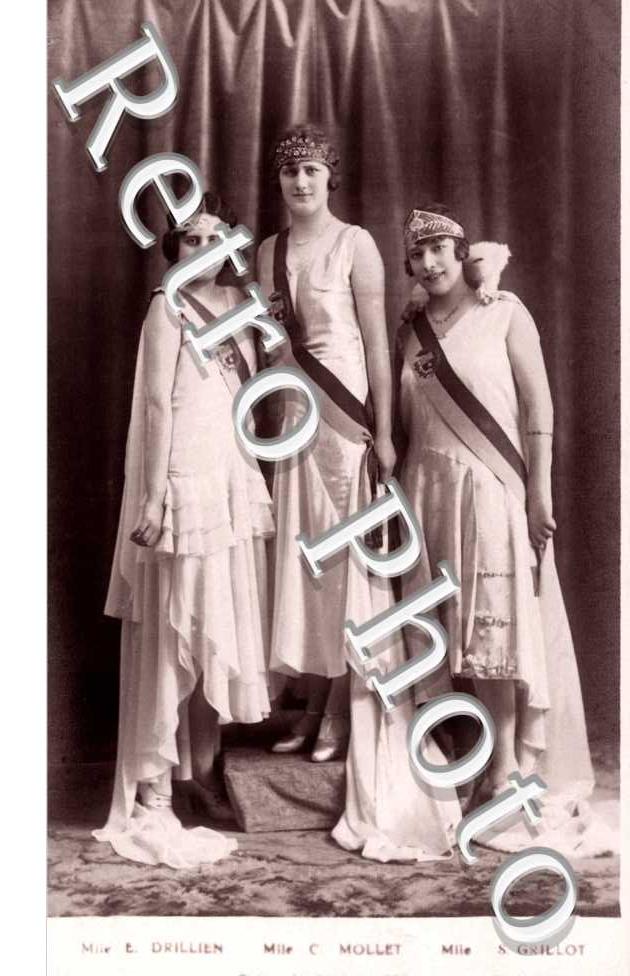 Reines de Chalon 1930 Mlle Drillien Mlle Mollet Mlle Grillot