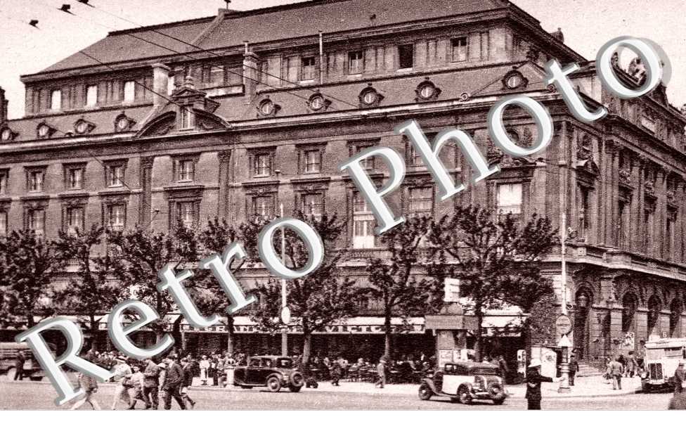 Theatre des Arts et Cafe Victor