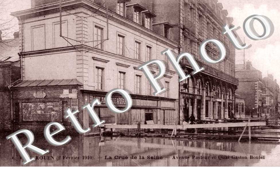 avenue Pasteur et quai Gaston Boulet La crue de la Seine  2 fevrier 1910