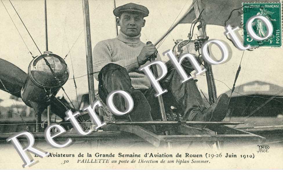 Aviateurs - CPA Les grands aviateurs Un vol de la baronne Raymonde de
