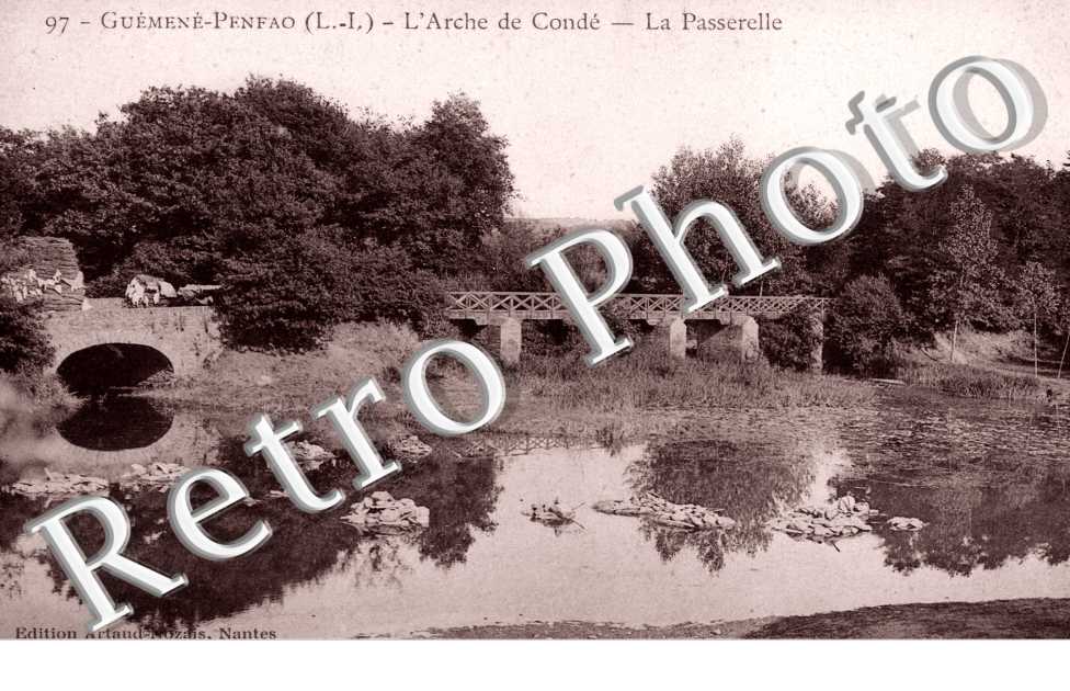 l&#039;arche de Conde La passerelle