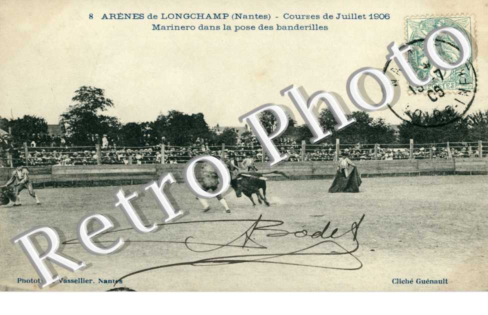 Arenes de Longchamp Courses de juillet 1906 Marinero dans la pose des banderilles
