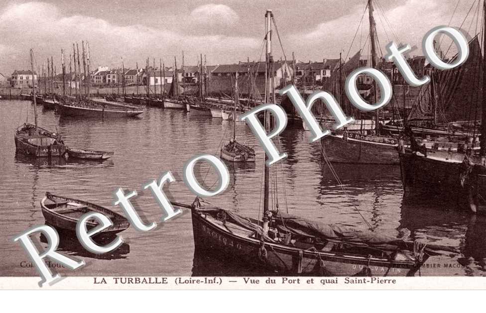vue du port et quai Saint-Pierre