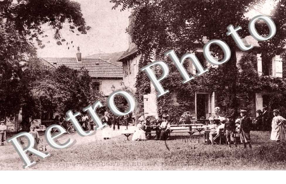 Restaurant Pauset-Fleuret a Velotte Terrasse