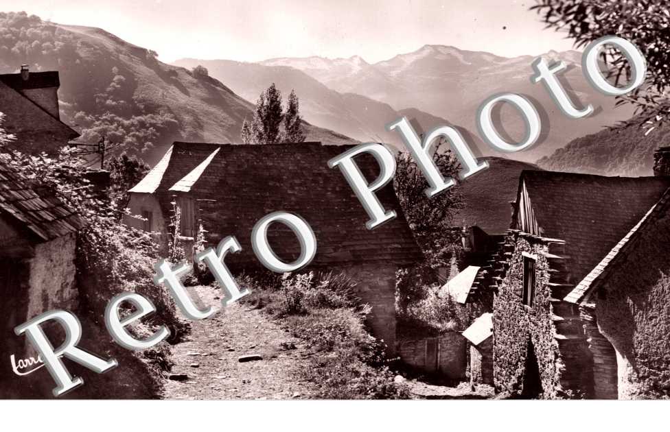 arARGUT DESSUS un coin pittoresque