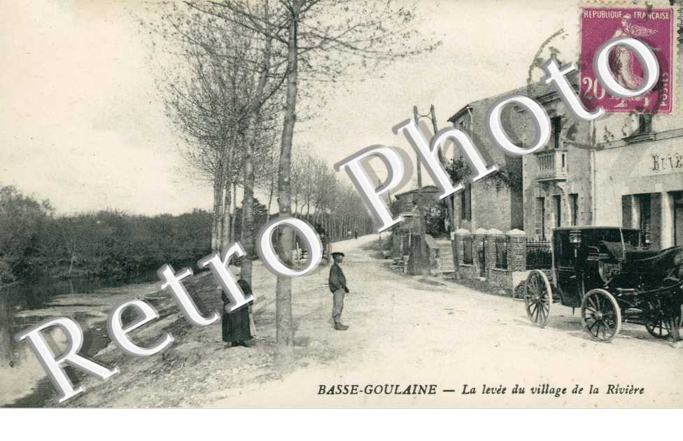 La levee du village de la Riviere