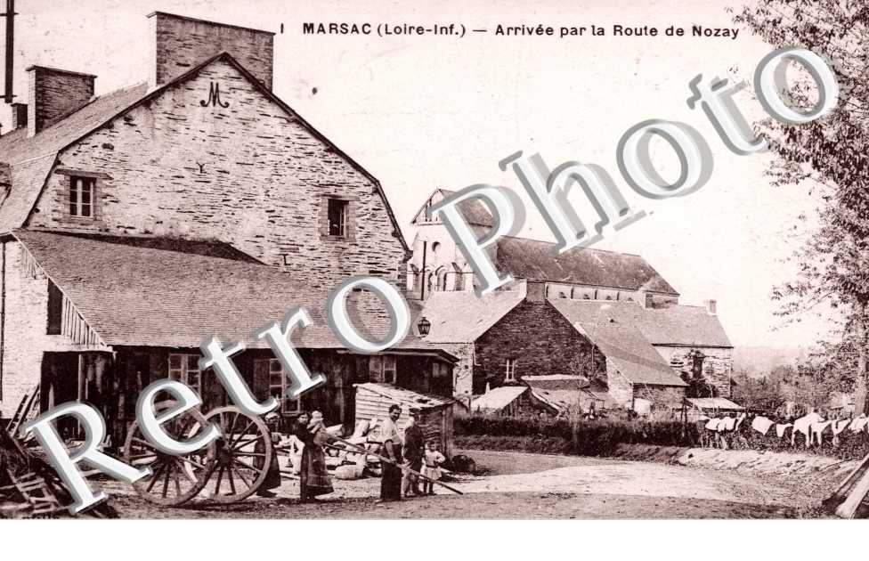 arrivee par la route de Nozay
