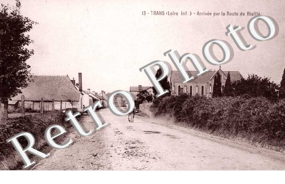 arrivee par la route de Riaille