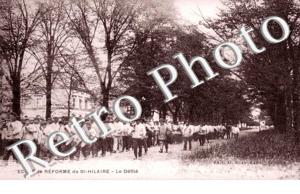 Ecole de Reforme de Saint-Hilaire - Le defile