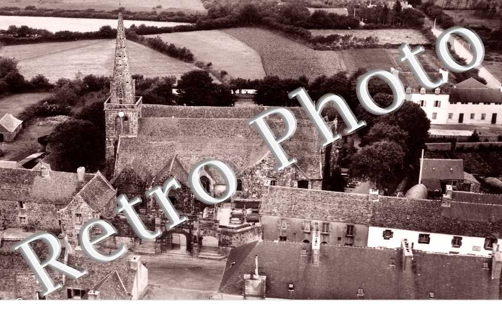 vue aerienne de l&#039;eglise