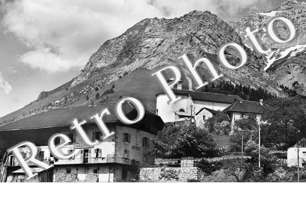 Hôtel du Chardon Bleu. Massif de la Tournette (1956)