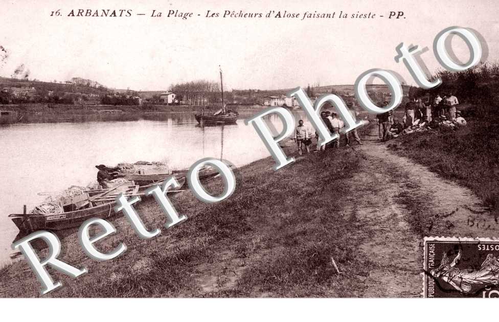 Les pecheurs d&#039;Aloses faisant la sieste