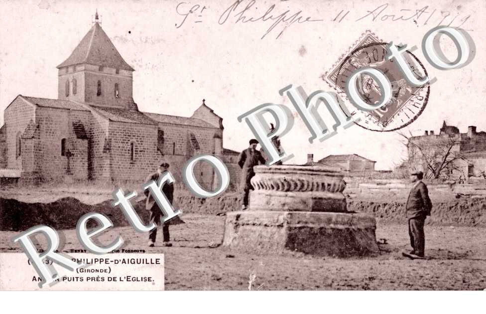 Ancien puits pres de l&#039;eglise