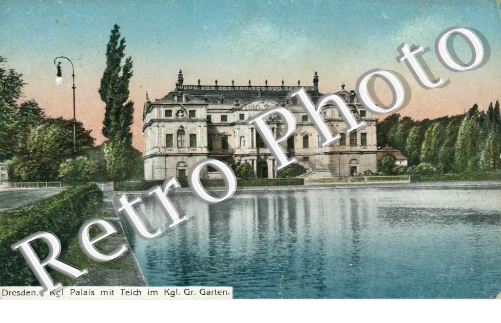 Palais mit Teich ...