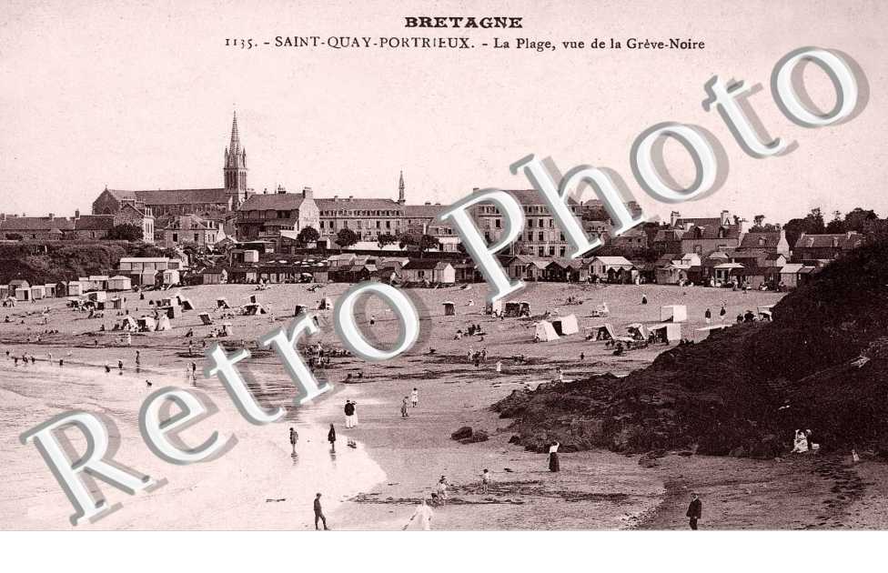 La plage vue de la greve noire
