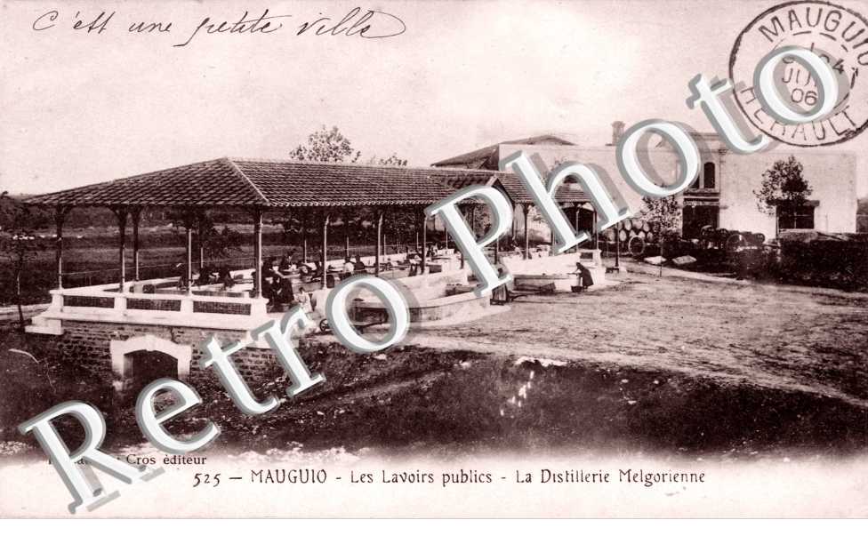 Les lavoirs publics La Distillerie Melgorienne