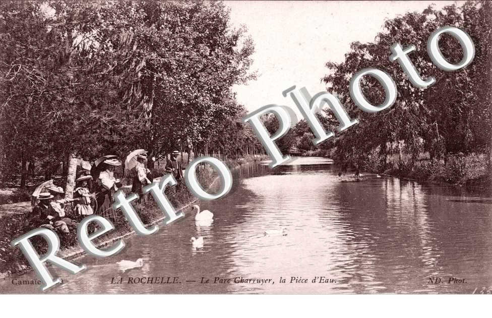 Le Parc Charruyer - la piece d'Eau
