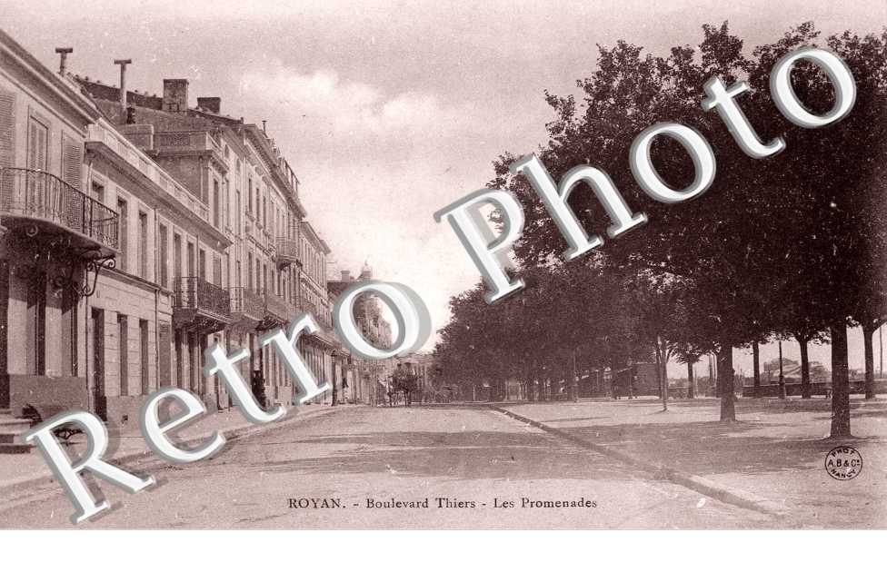 Le Boulevard Thiers - Les Promenades