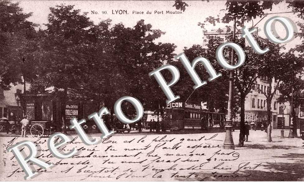 Place du Port Mouton